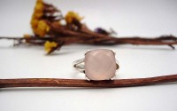 Bague en argent et Calcédoine rose T 57