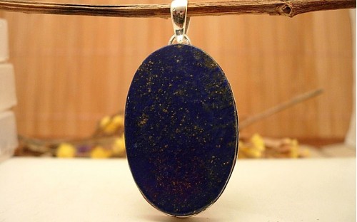 Pendentif en argent et Lapis lazuli