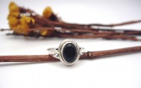 Bague en argent et Onyx noire T 52