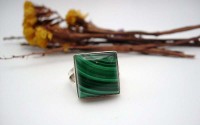 Bague en argent et Malachite T 54