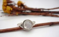 Bague en argent et Pierre de lune T 55