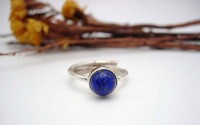 Bague en argent et Lapis lazuli réglable.