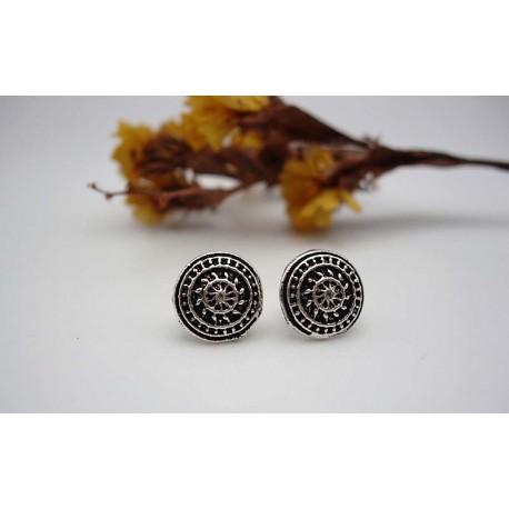 Boucles d'oreille en argent.