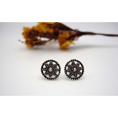 Boucles d'oreille en argent.