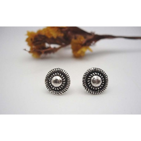 Boucles d'oreille en argent.