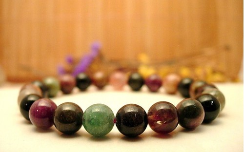 Bracelet en Tourmaline multicolore. 