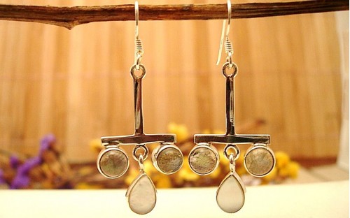 Boucles d'oreilles argent Labradorite et nacre