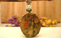 Pendentif en argent Unakite et peridot.