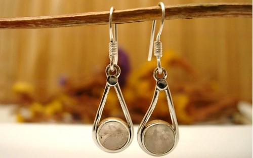 Boucles d'oreilles en argent et Quartz rose.