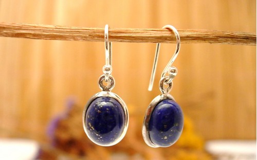 Boucles d'oreille en argent et Lapis lazuli.