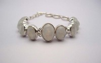 Bracelet argent et Pierre de lune.