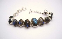 Bracelet argent et labradorites.