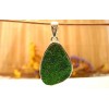 Pendentif argent et Uvarovite.