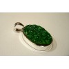 Pendentif argent et Uvarovite.