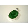 Pendentif argent et Uvarovite.