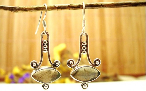 Boucles d'oreilles en argent et Labradorite