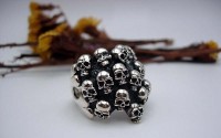 Bague en argent tete de mort T 64