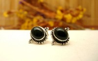 Clous d'oreille argent et Onyx noire