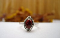 Bague argent et Grenat T 51