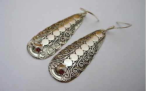 Boucles d'oreilles argent.